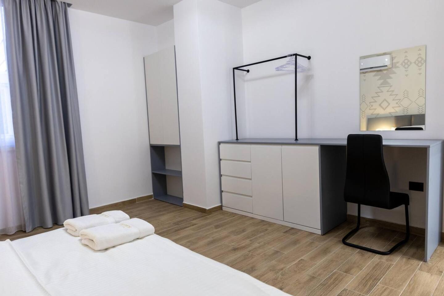 Sublime Bnb Apartment Shkoder Ngoại thất bức ảnh