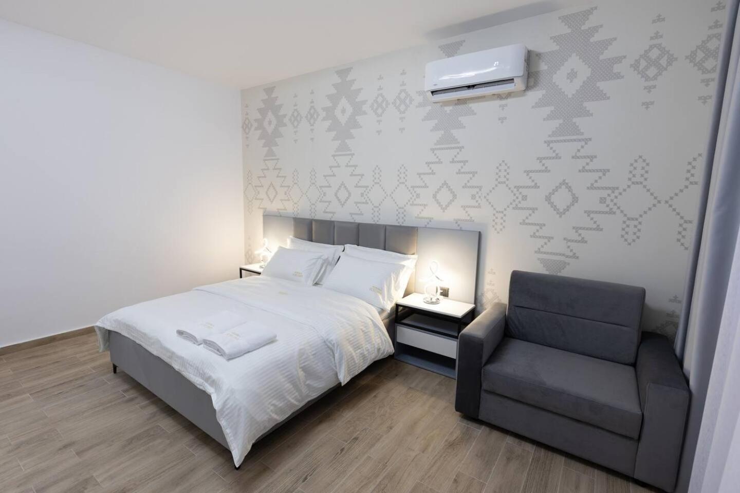 Sublime Bnb Apartment Shkoder Ngoại thất bức ảnh